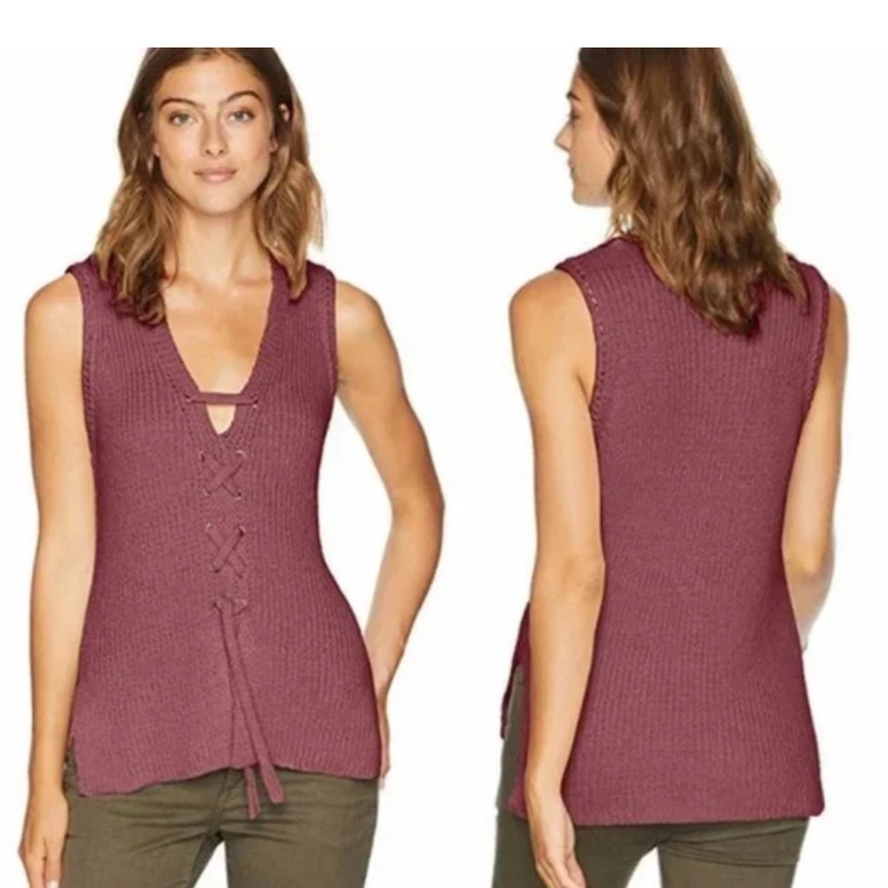Cupcakes & Cashmere Pink Sleeveless Buttoned Tie Front Tank Top